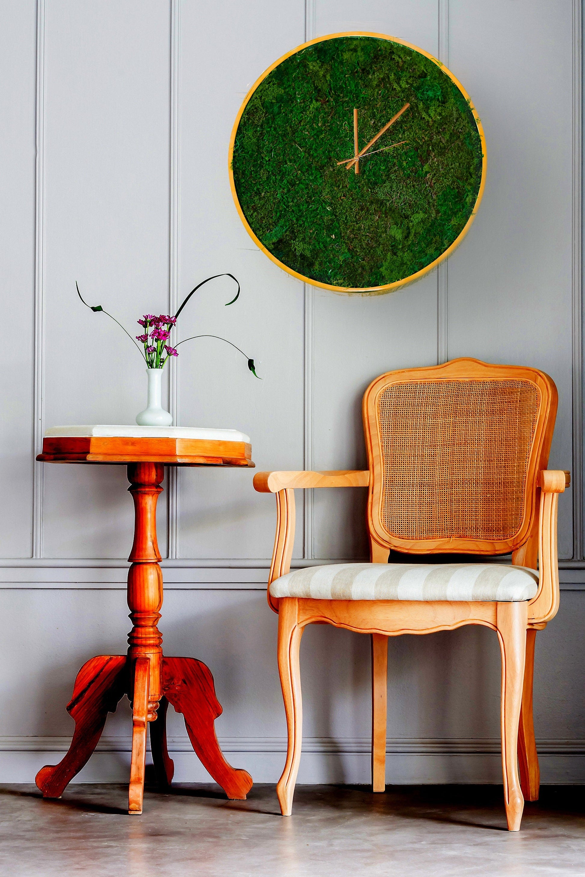 Moss Wall Clock | Kitchen clock | Modern Wall Clock RishStudio