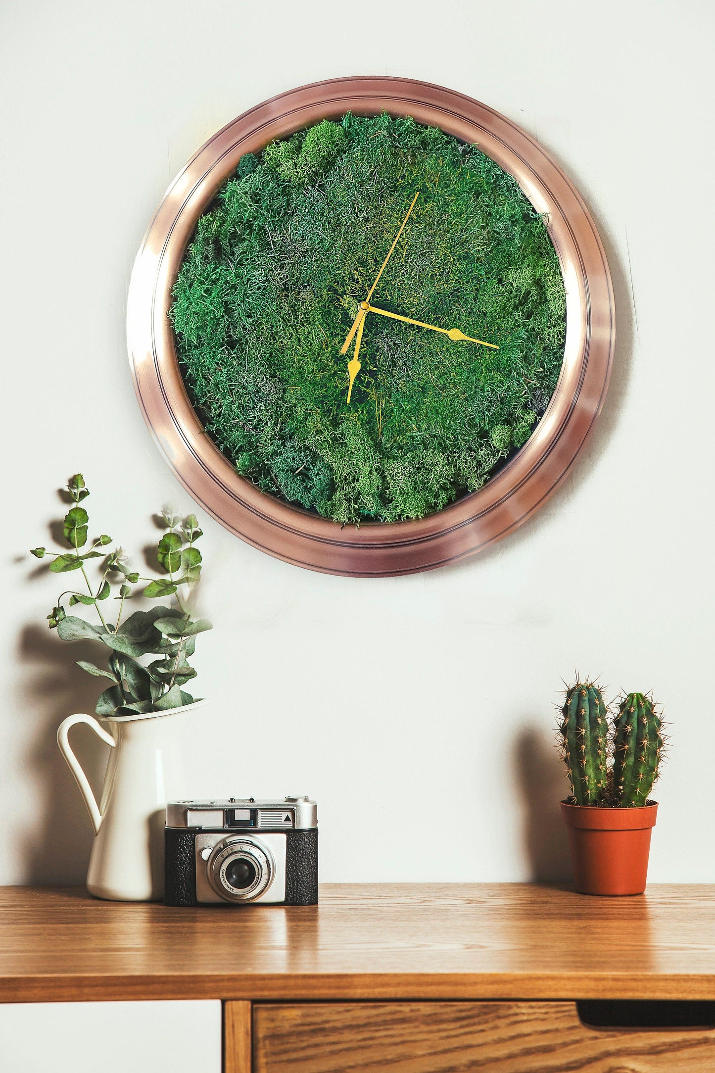 Moss Wall Clock | Kitchen clock | Modern Wall Clock RishStudio