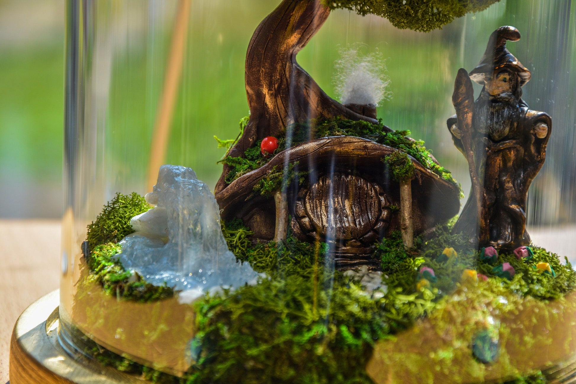 Handcrafted Hobbit Terrarium Table Lamp – Eco-Friendly Biophilic Lighting with Real Moss and Sustainable Design RishStudio