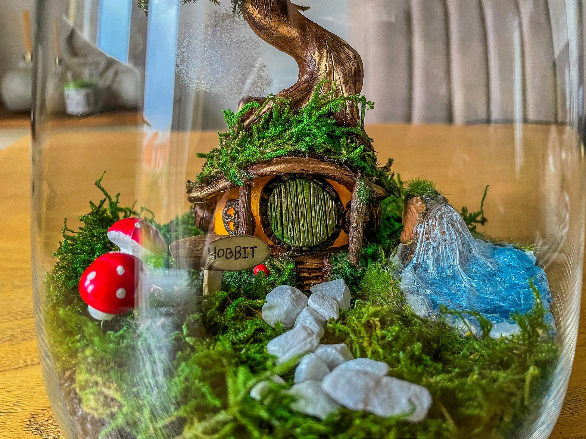 D.I.Y Terrarium | Moss Terrarium | Hobbit House Terrarium RishStudio