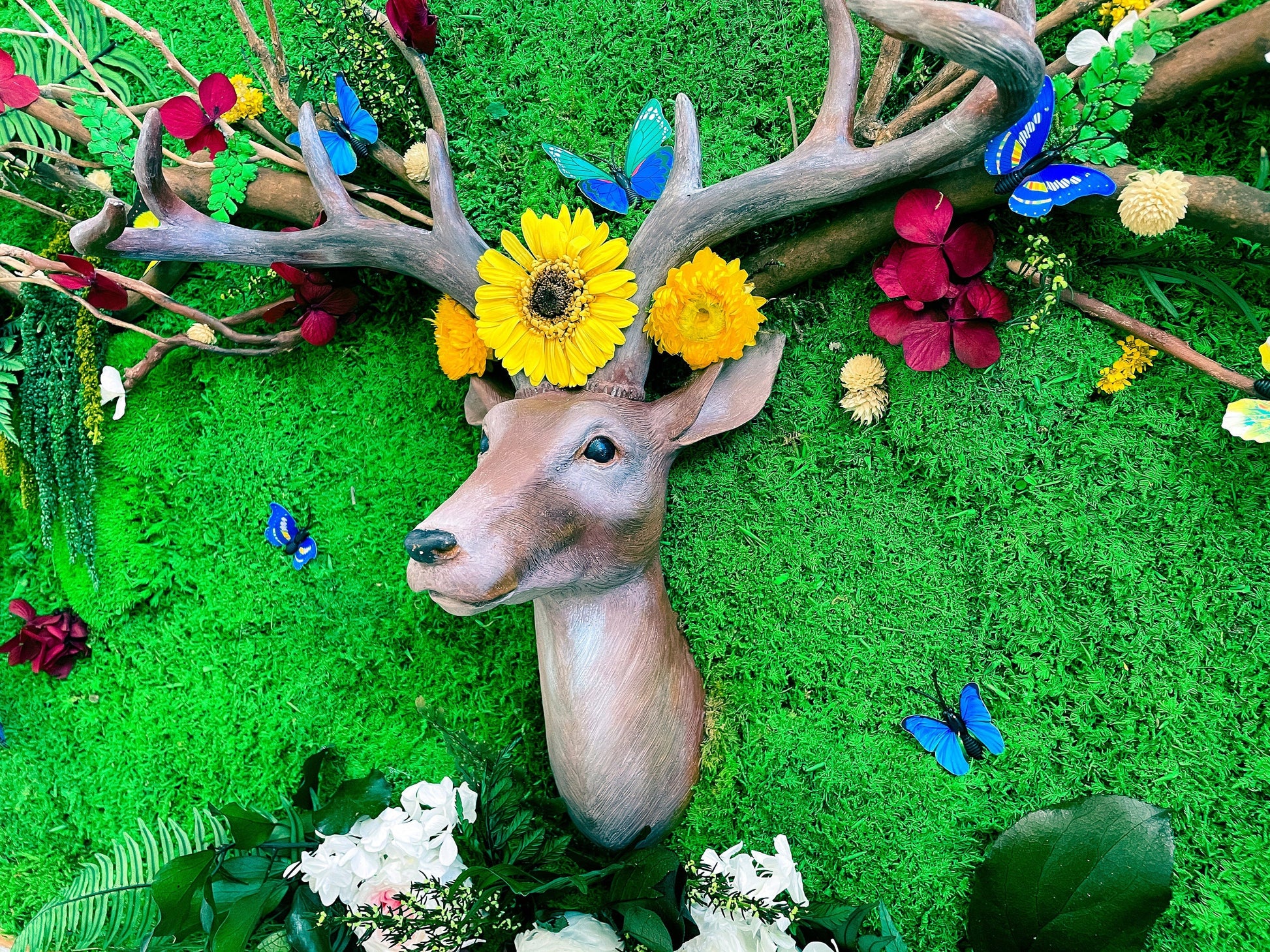 Moss Wall with garden ornaments Wall Hanging mossartbyrishstudio