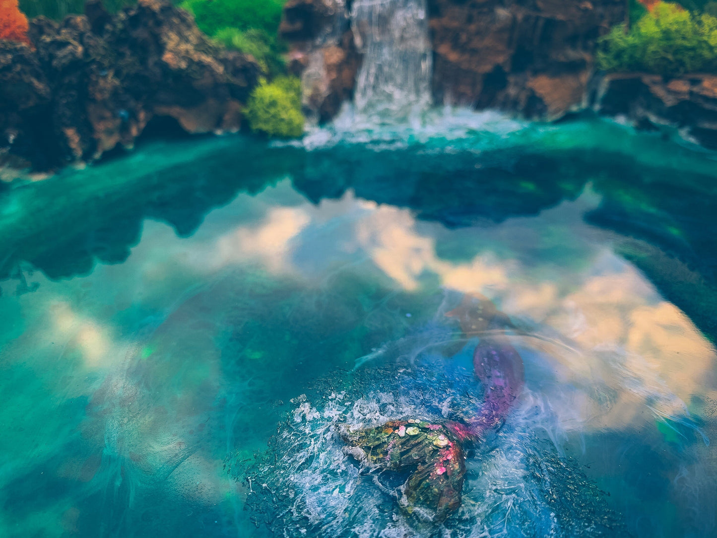 Eco-Friendly Moss & Resin Wall Art – Sustainable Blue Lagoon Landscape with Natural Bark – Handmade Nature-Inspired Decor mossartbyrishstudio