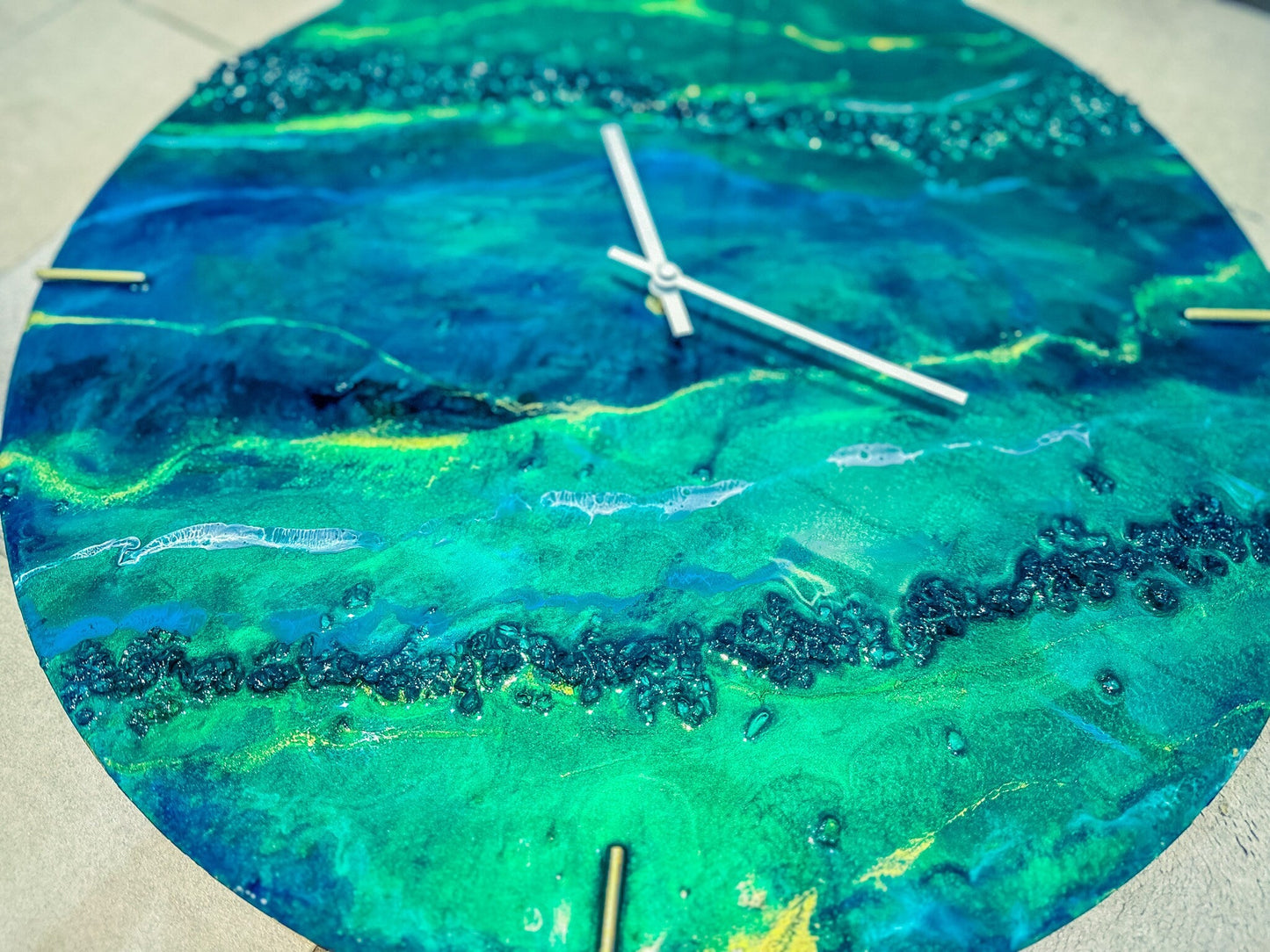 Handmade Ocean Resin Wall Clock – Abstract Art Timepiece with Blue & Green Waves, Coastal Home Décor, Unique Gift for Ocean Lovers mossartbyrishstudio