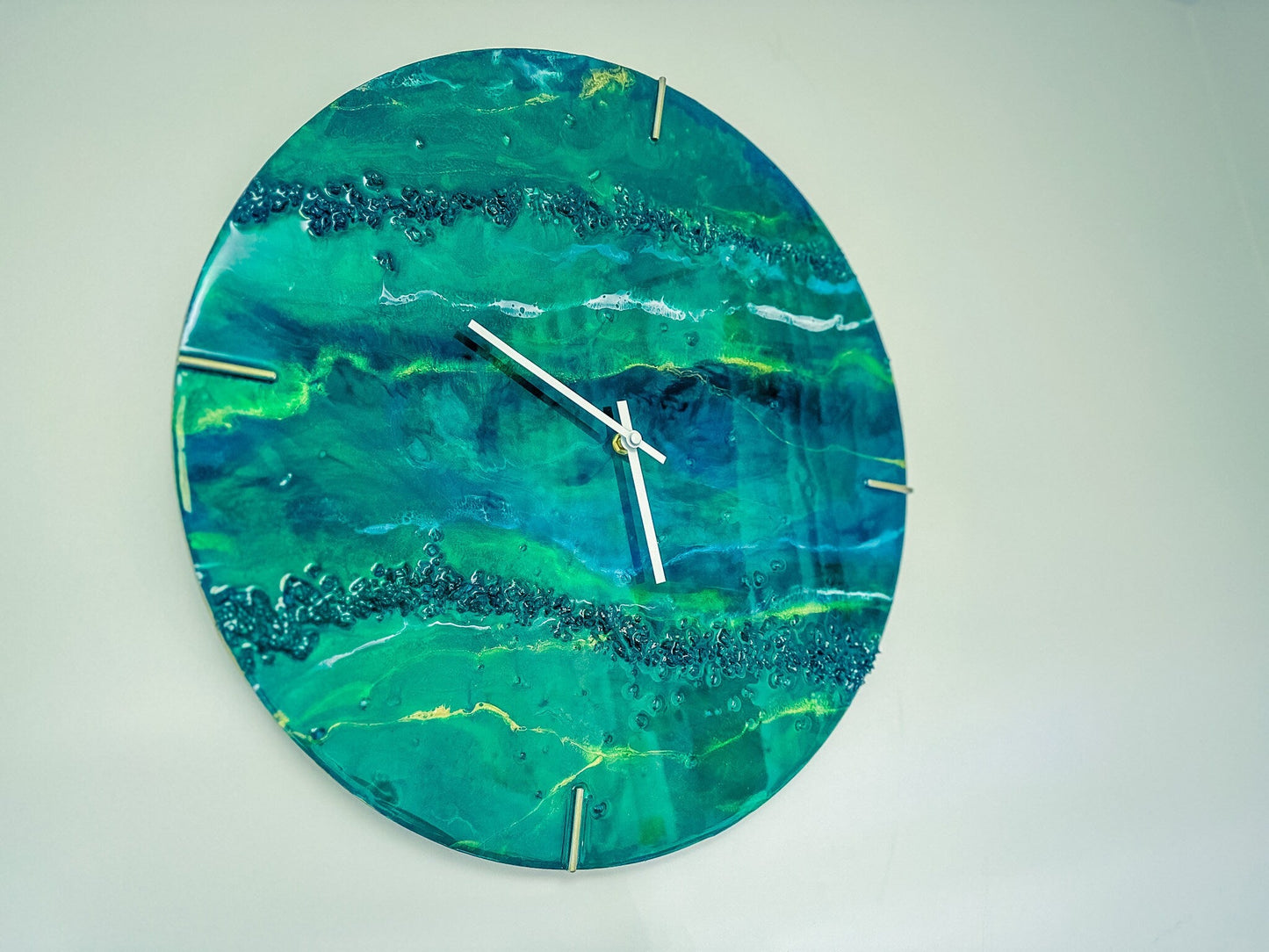 Handmade Ocean Resin Wall Clock – Abstract Art Timepiece with Blue & Green Waves, Coastal Home Décor, Unique Gift for Ocean Lovers mossartbyrishstudio