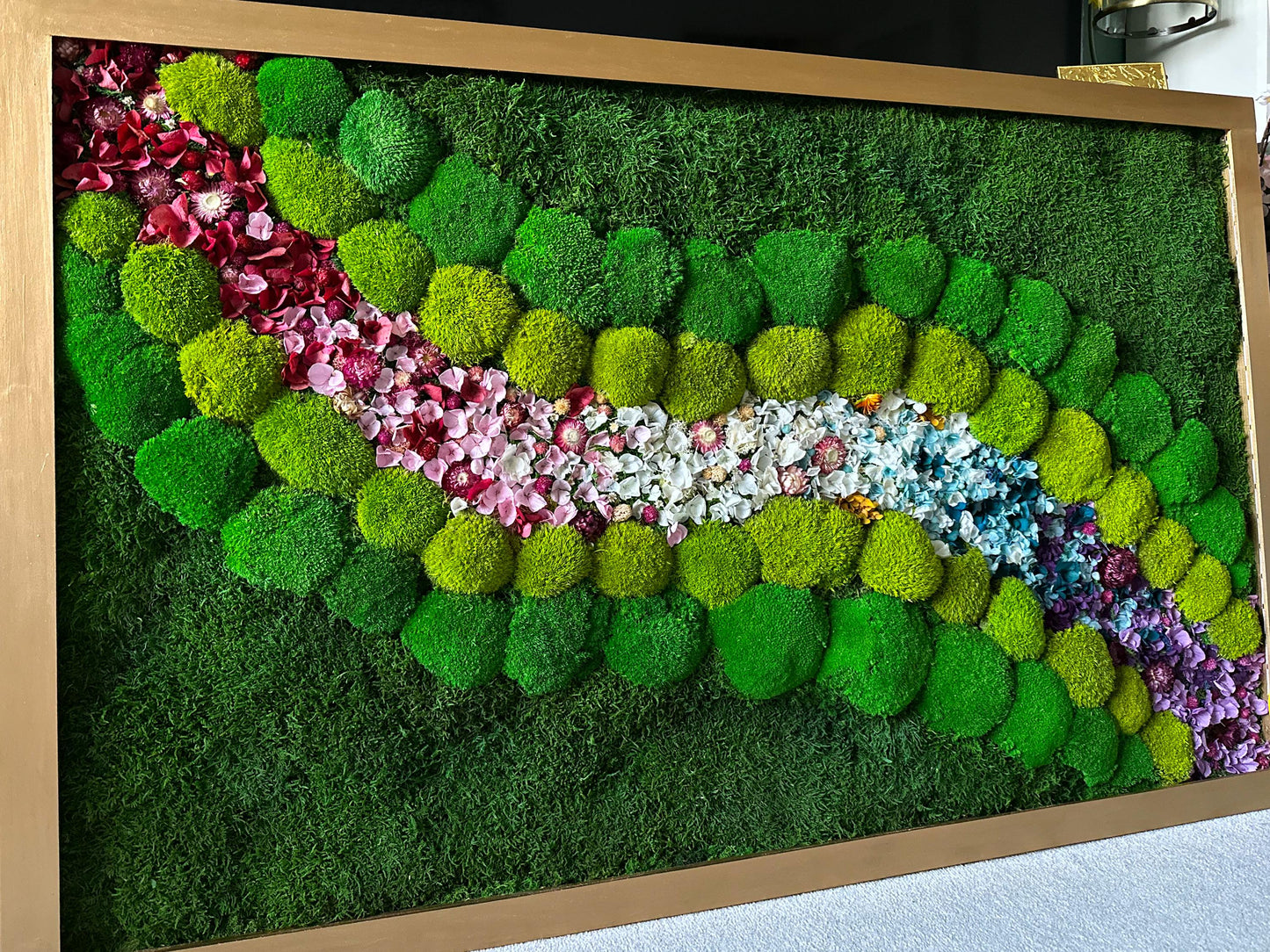 Preserved Moss Wall Art with LED Lights and Flowers: Wood Frame Colourful Natural Moss Painting, mossartbyrishstudio