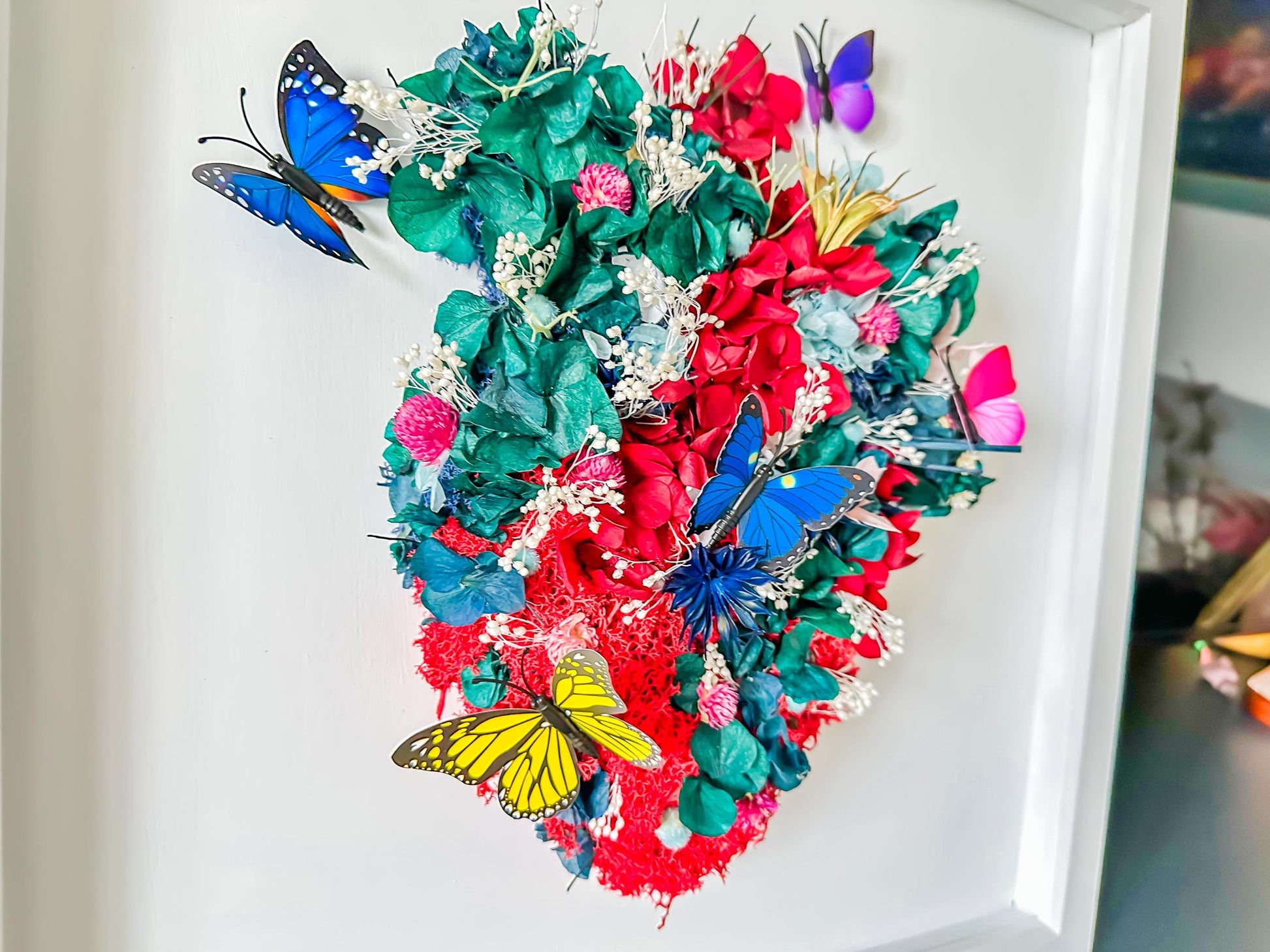 Dried Flower Art: Floral Heart Brain, Gift for Doctors Nurses mossartbyrishstudio