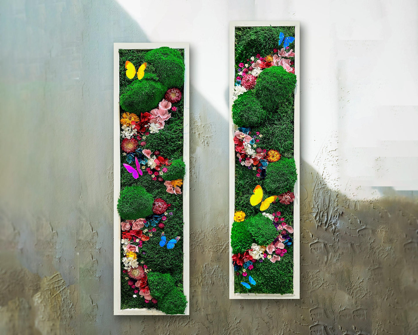 Handmade Vertical Moss Wall Art with Preserved Flowers & Butterflies – One-of-a-Kind Framed Nature Decor for Home & Office mossartbyrishstudio