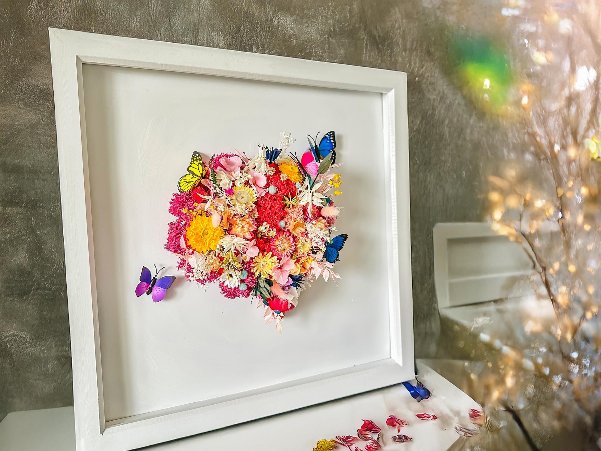 Dried Flower Art: Floral Heart Brain, Gift for Doctors Nurses mossartbyrishstudio