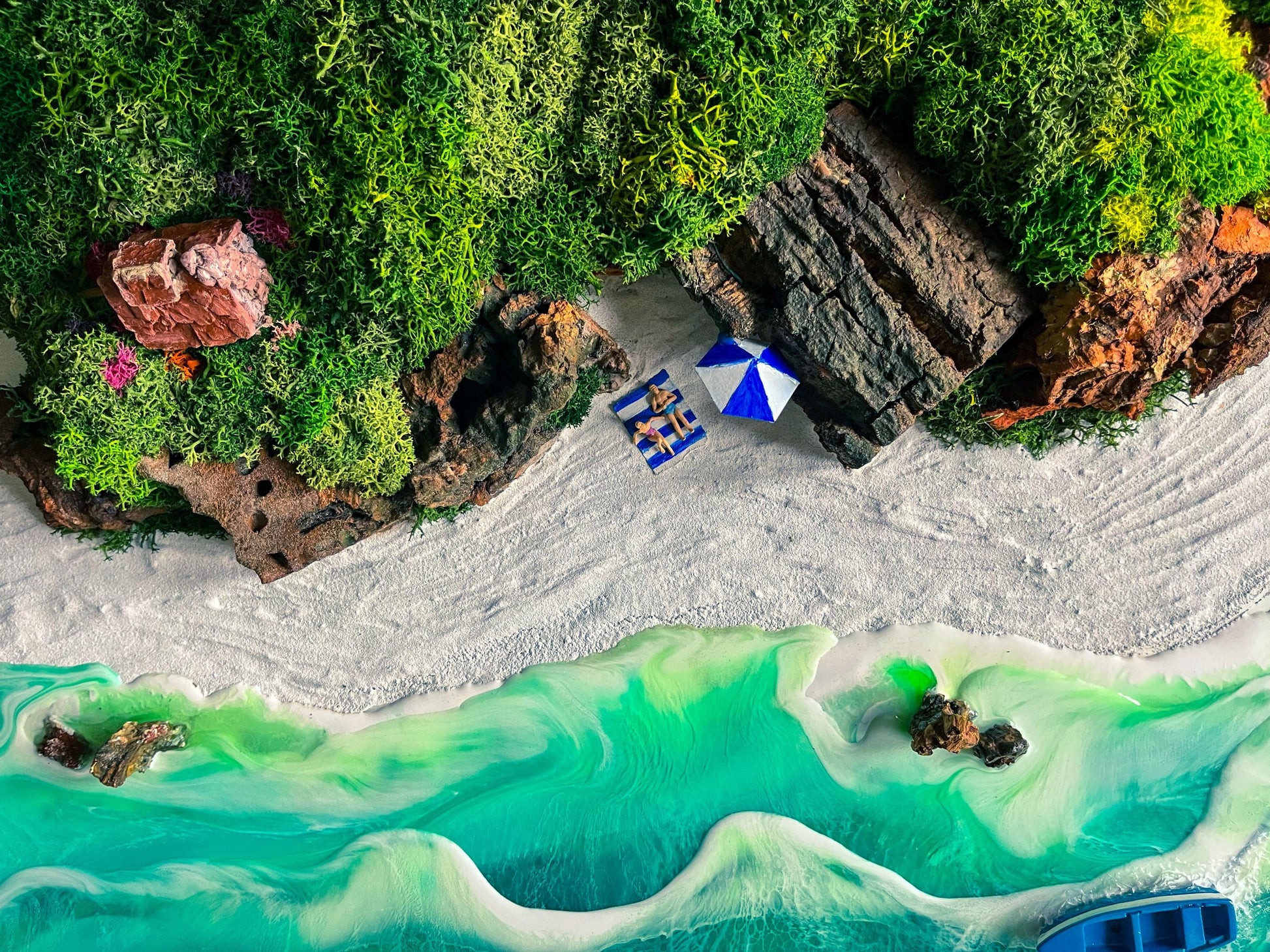 Ocean Resin Art: Handmade 3D Beach Scene Wall Decor – Unique Coastal Artwork mossartbyrishstudio