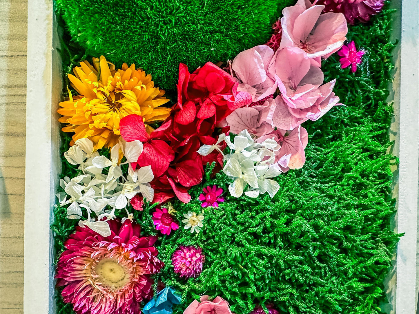 Handmade Vertical Moss Wall Art with Preserved Flowers & Butterflies – One-of-a-Kind Framed Nature Decor for Home & Office mossartbyrishstudio