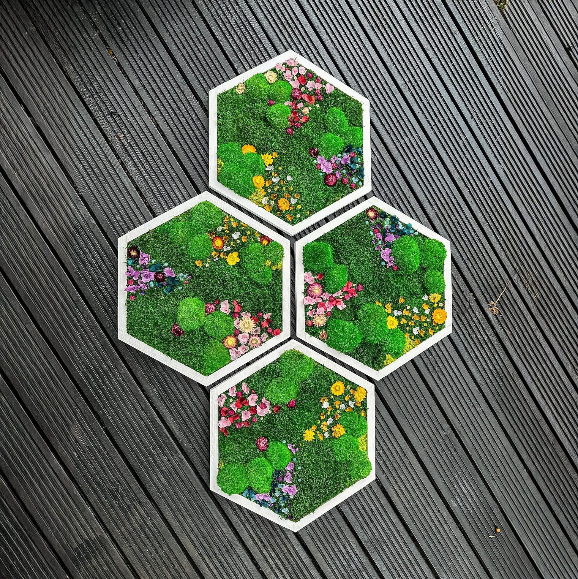 Hexagonal Moss Wall Art Set – Handmade Moss Decor with flowers & Preserved Greenery Panels for Home & Office mossartbyrishstudio