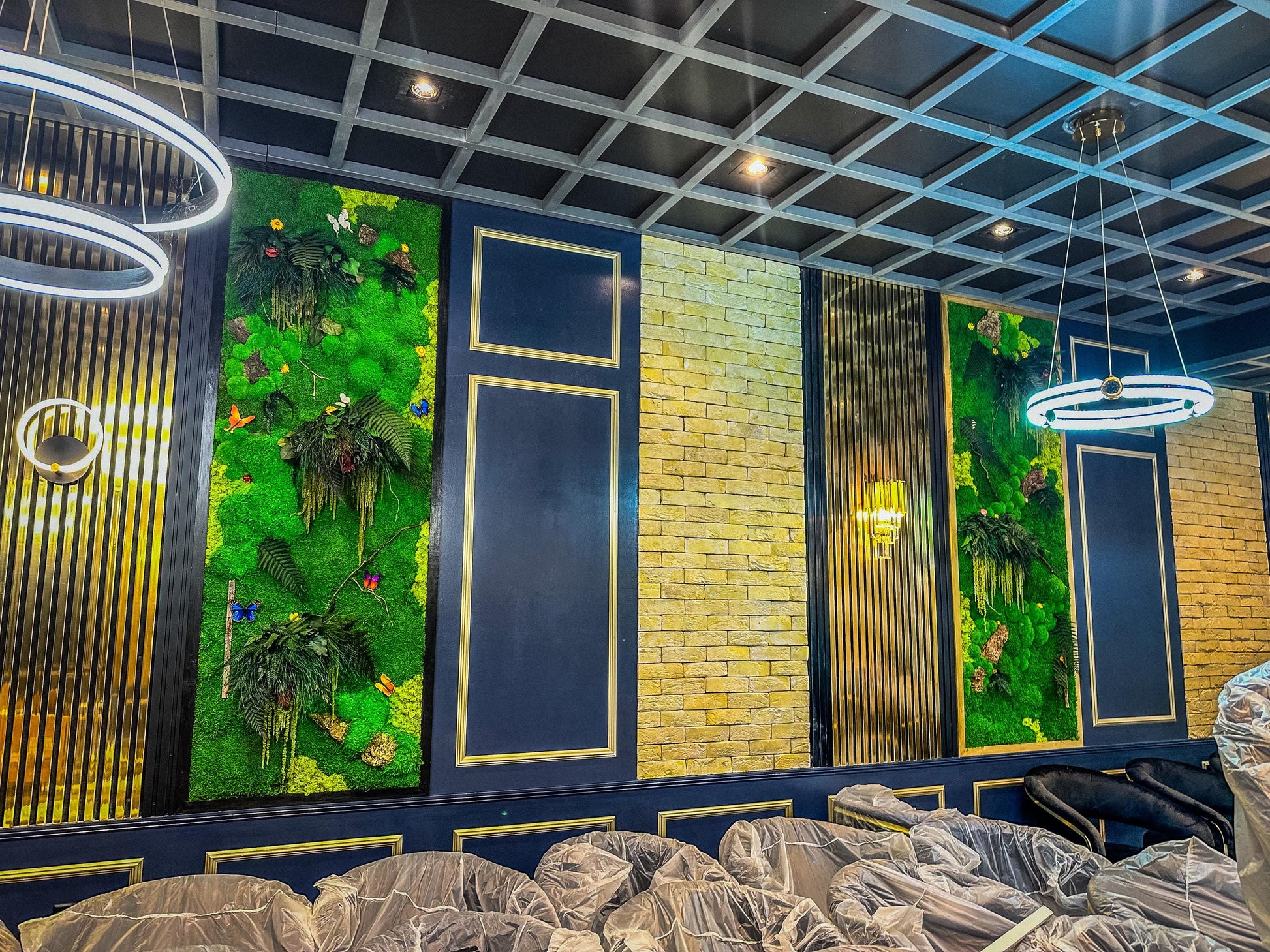 Custom Moss Wall Art – Lush Greenery with Butterfly Accents for Home Décor RishStudio