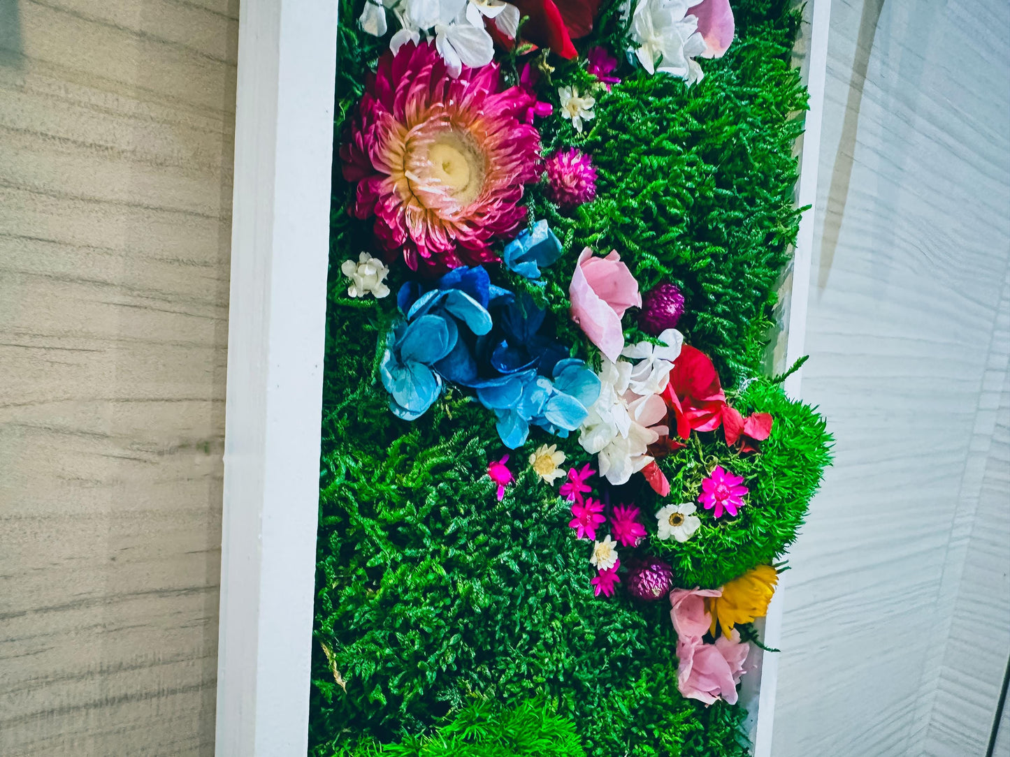 Handmade Vertical Moss Wall Art with Preserved Flowers & Butterflies – One-of-a-Kind Framed Nature Decor for Home & Office mossartbyrishstudio