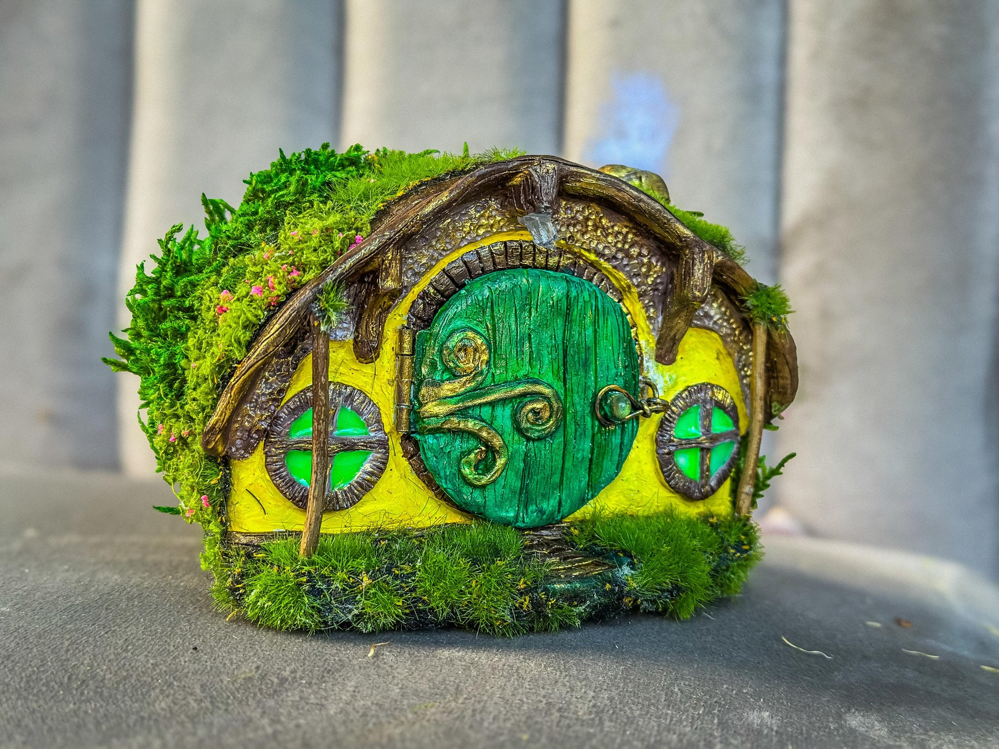 Miniature Hobbit House, Lord of the Rings Bilbo’s Front Door Hobbiton Diorama, Christmas Hobbit Ornament, Hobbitcore, mossartbyrishstudio