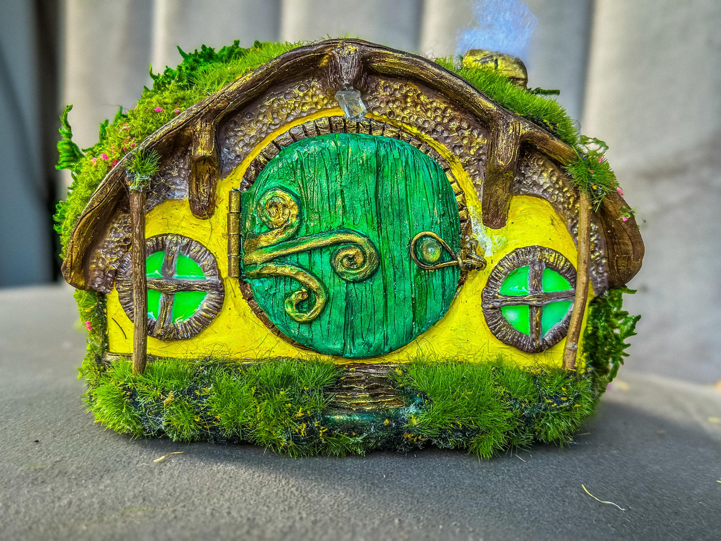 Miniature Hobbit House, Lord of the Rings Bilbo’s Front Door Hobbiton Diorama, Christmas Hobbit Ornament, Hobbitcore, mossartbyrishstudio