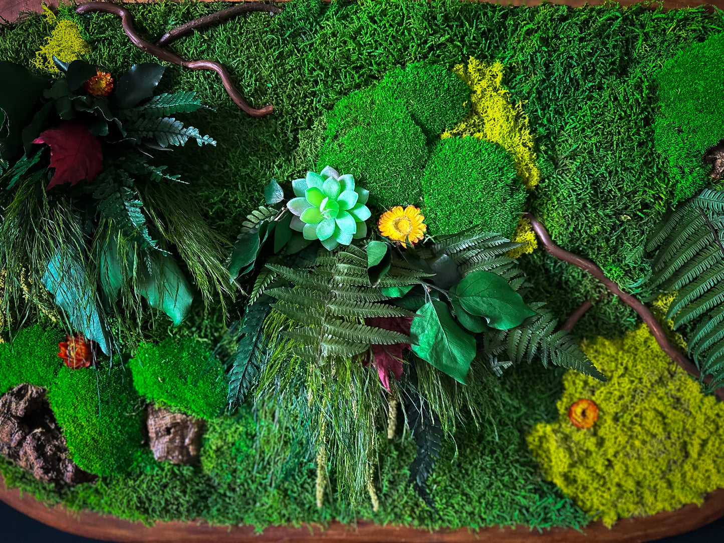 Custom Moss Wall Art – Lush Greenery with Butterfly Accents for Home Décor RishStudio