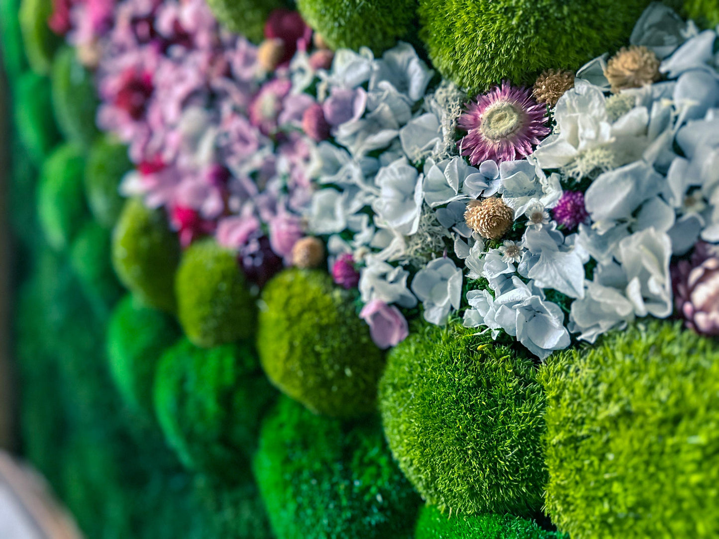 Preserved Moss Wall Art with LED Lights and Flowers: Wood Frame Colourful Natural Moss Painting, mossartbyrishstudio