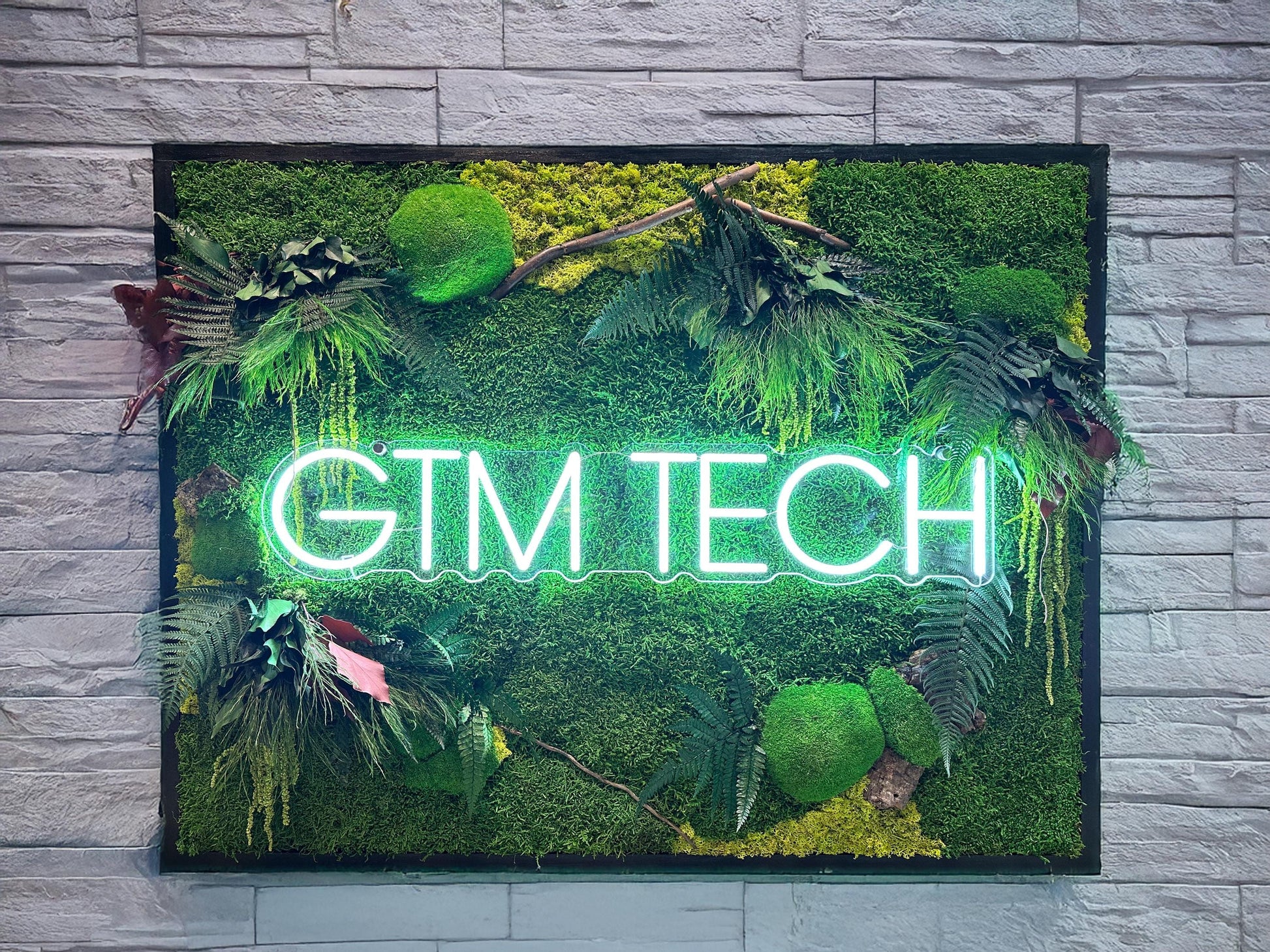 Moss wall art with Neon Lights | Living Moss Wall with Neon Sign mossartbyrishstudio