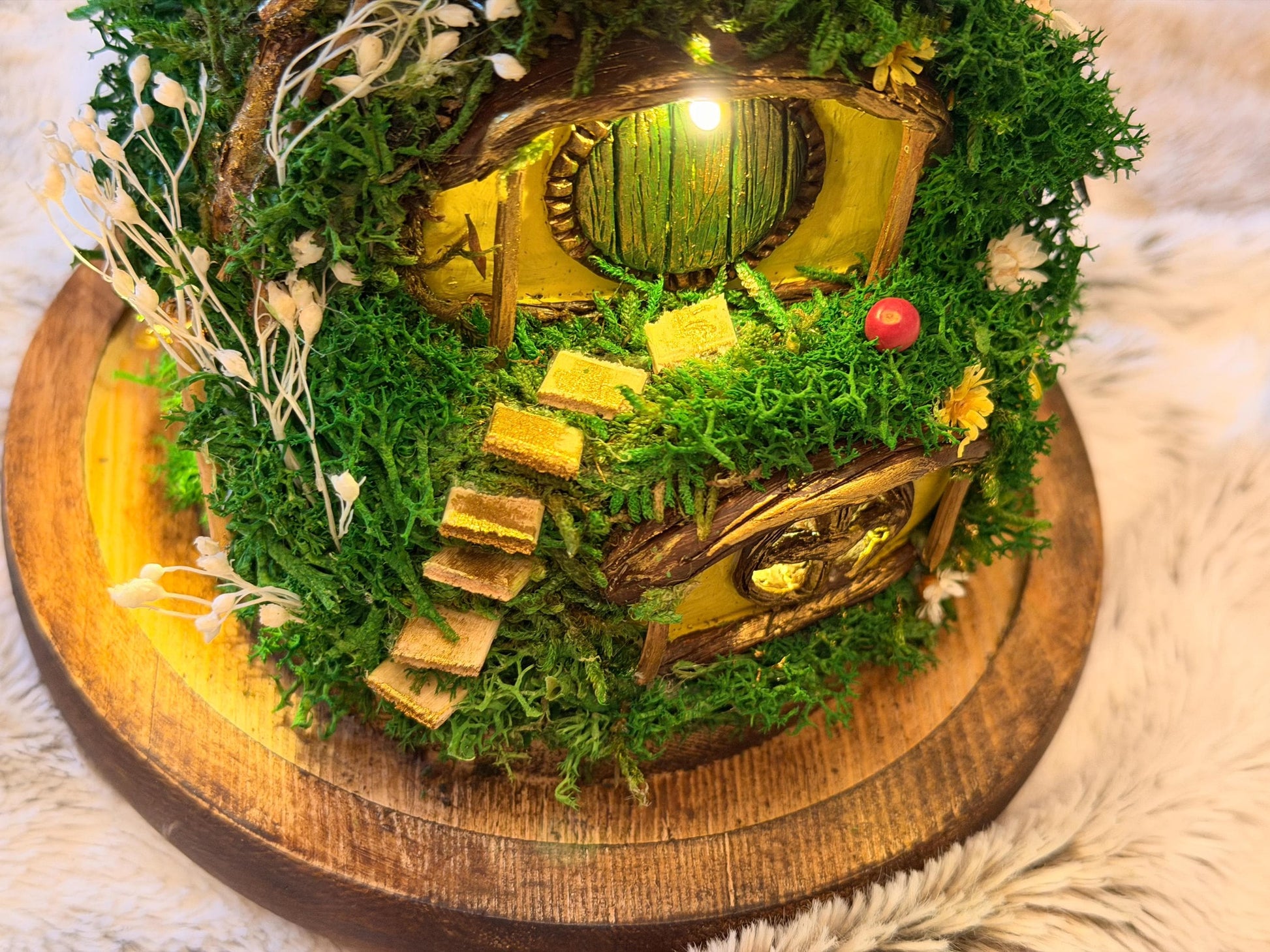 Hobbit Terrarium | Lord of the Rings | The Hobbit | Moss Terrarium RishStudio