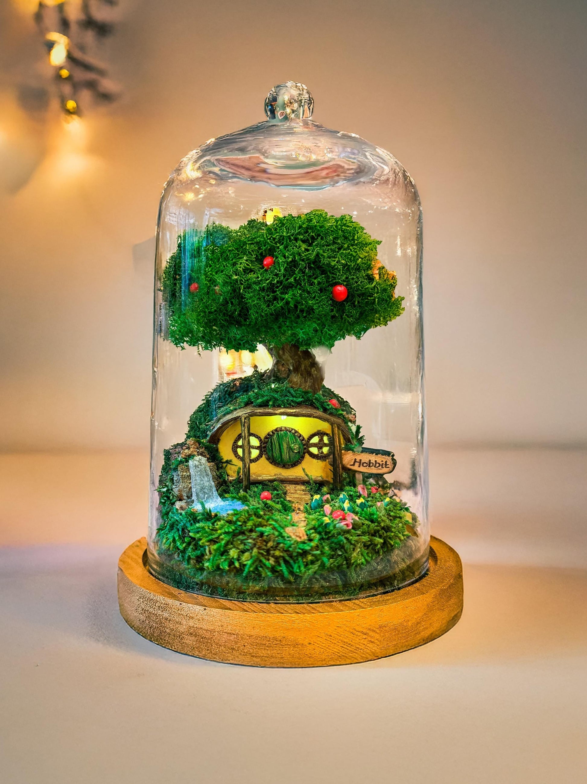 Hobbit House terrarium | Moss terrarium | RishStudio RishStudio