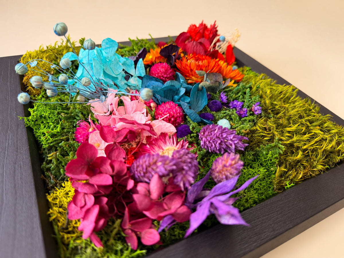 Preserved Moss & Floral Wall Art, 25x25cm Black Frame RishStudio
