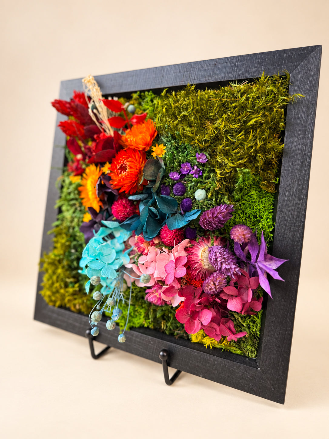 Preserved Moss & Floral Wall Art, 25x25cm Black Frame RishStudio