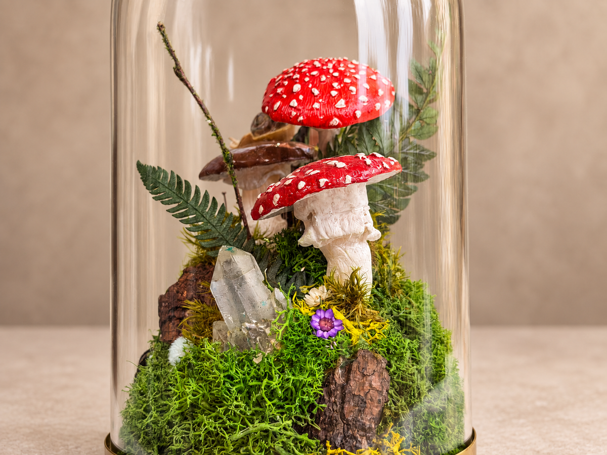 Light-Up Woodland Terrarium, Glass Dome with Moss, Toadstools & Crystals RishStudio