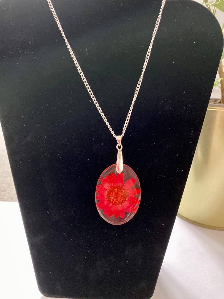 real pressed red flower necklace | MouArtBoutique MouArtBoutique