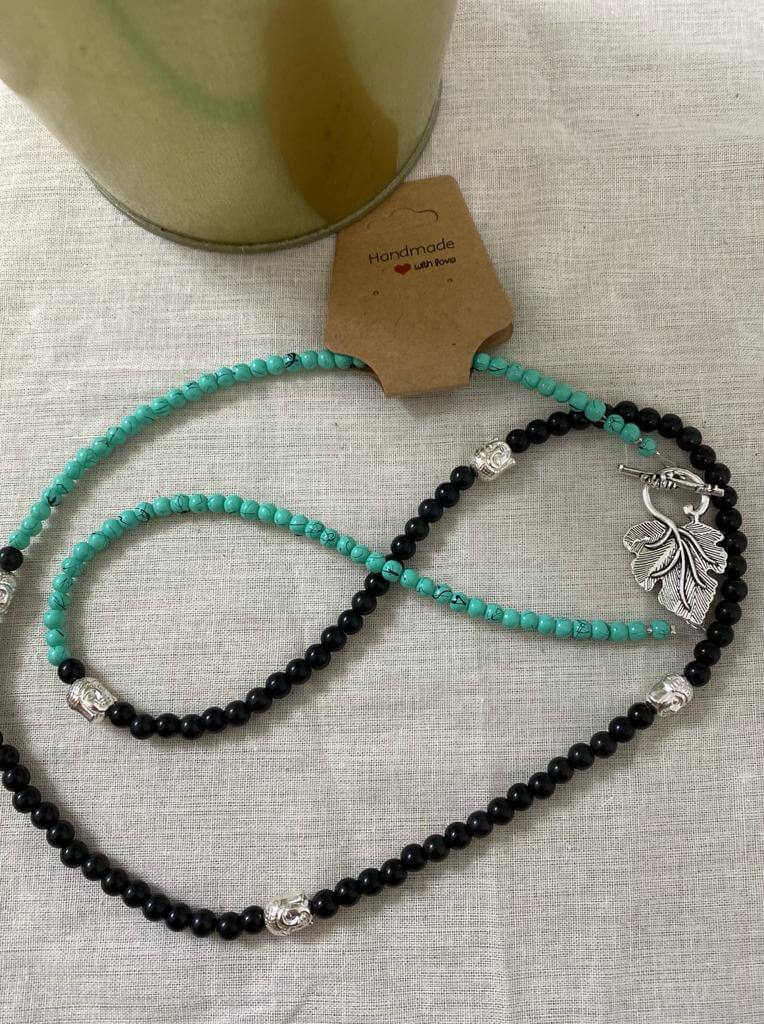Black and Turquoise Glass beads necklace | MouArtBoutique MouArtBoutique