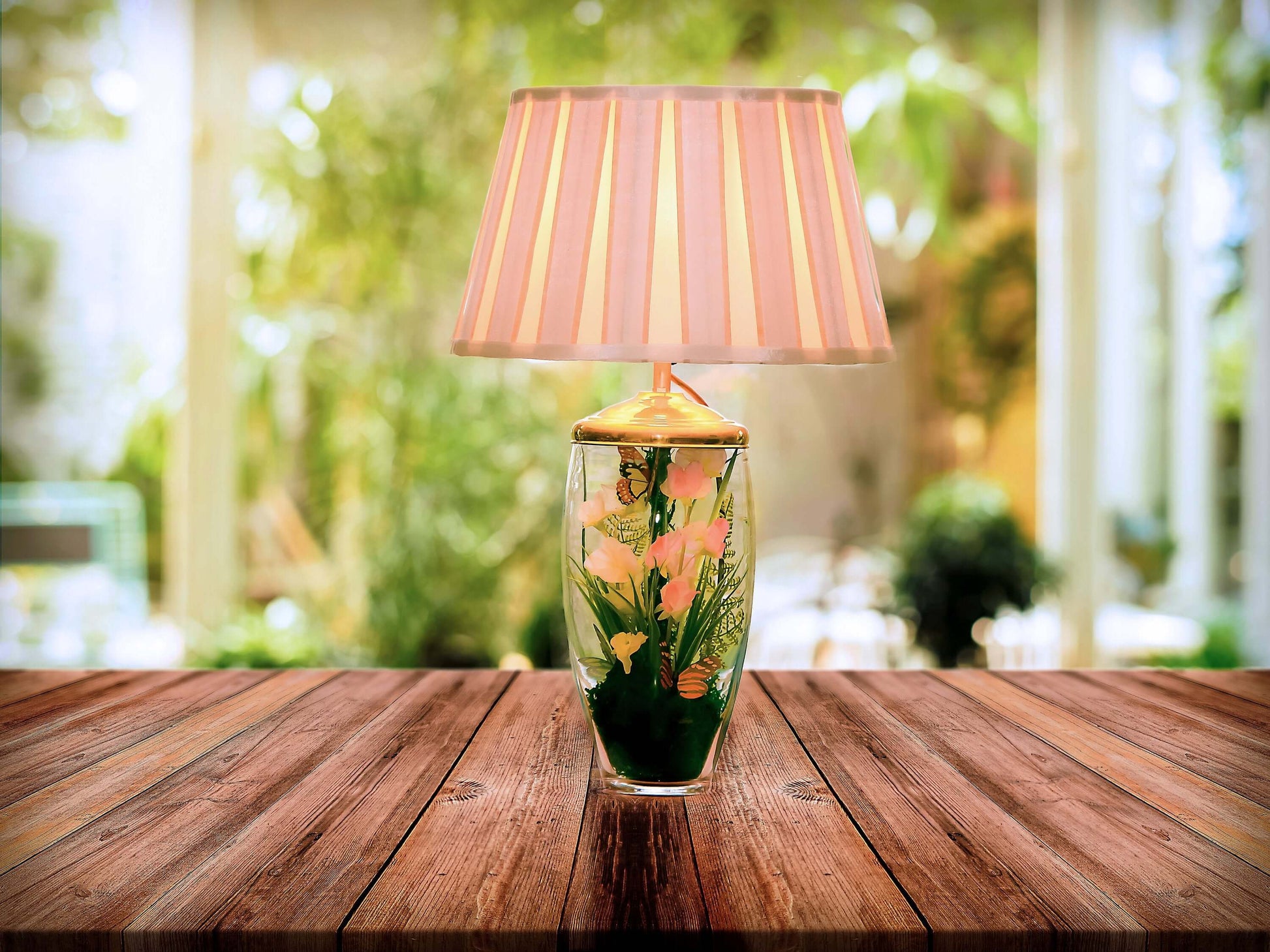 plant terrarium lamp Terrarium Table Lamp
